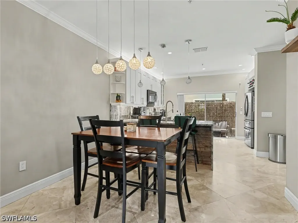 3299 Megan Lane Naples FL 34109