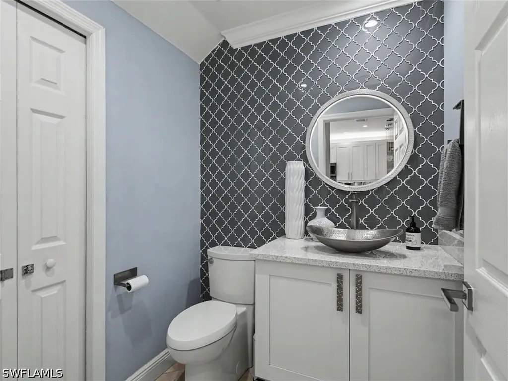 3299 Megan Lane Naples FL 34109