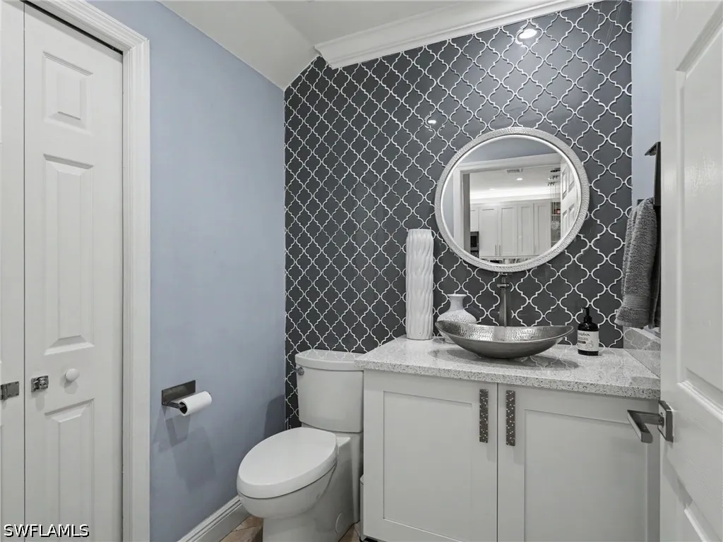 3299 Megan Lane Naples FL 34109
