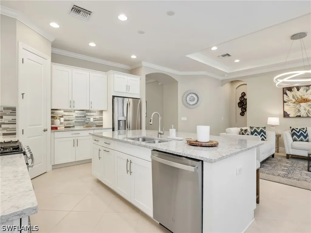 8451 Palacio Terrace W Naples FL 34114