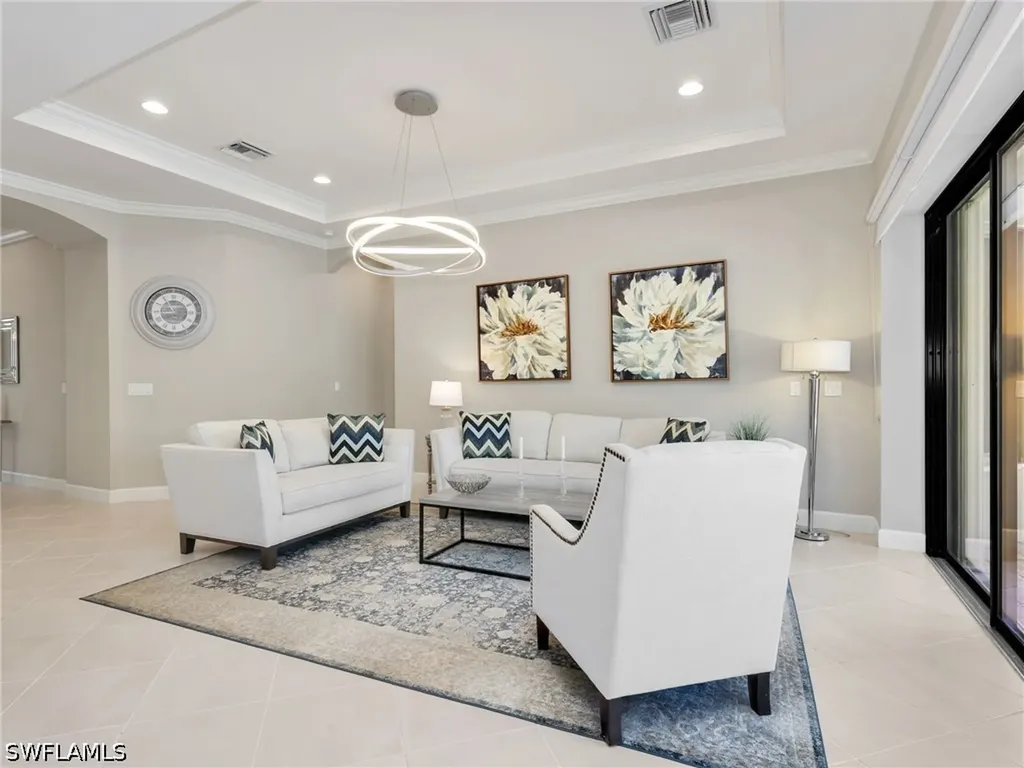8451 Palacio Terrace W Naples FL 34114