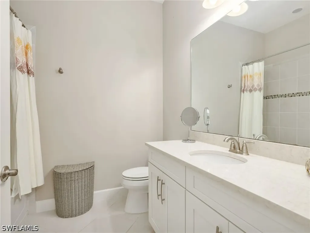 8451 Palacio Terrace W Naples FL 34114