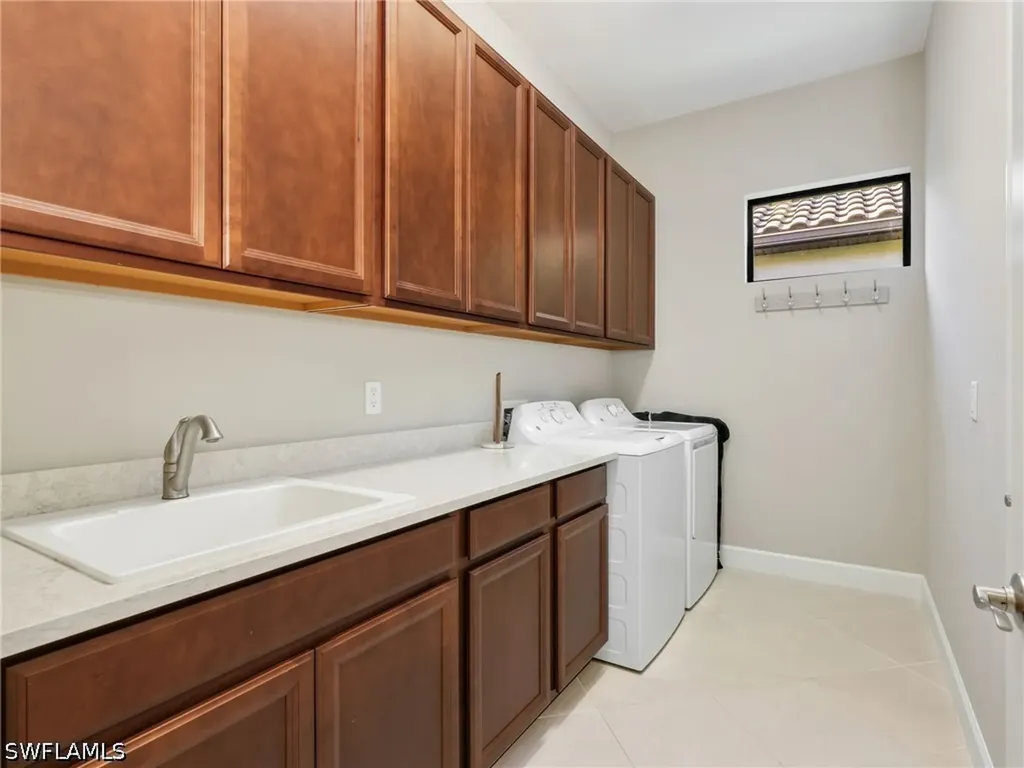 8451 Palacio Terrace W Naples FL 34114