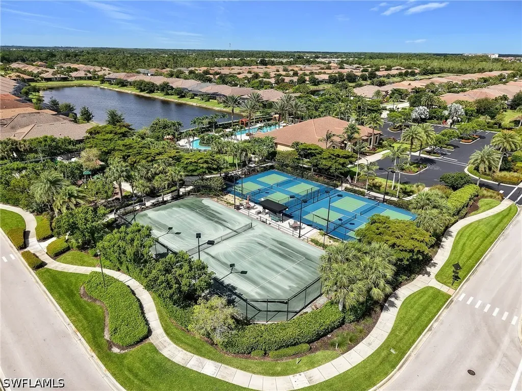 8451 Palacio Terrace W Naples FL 34114