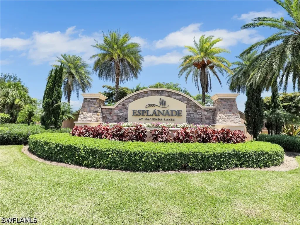 8451 Palacio Terrace W Naples FL 34114