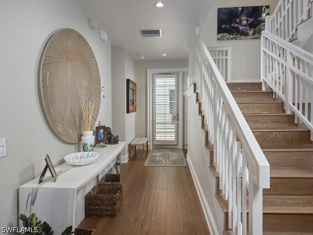 1001 10th Avenue S Naples FL 34102