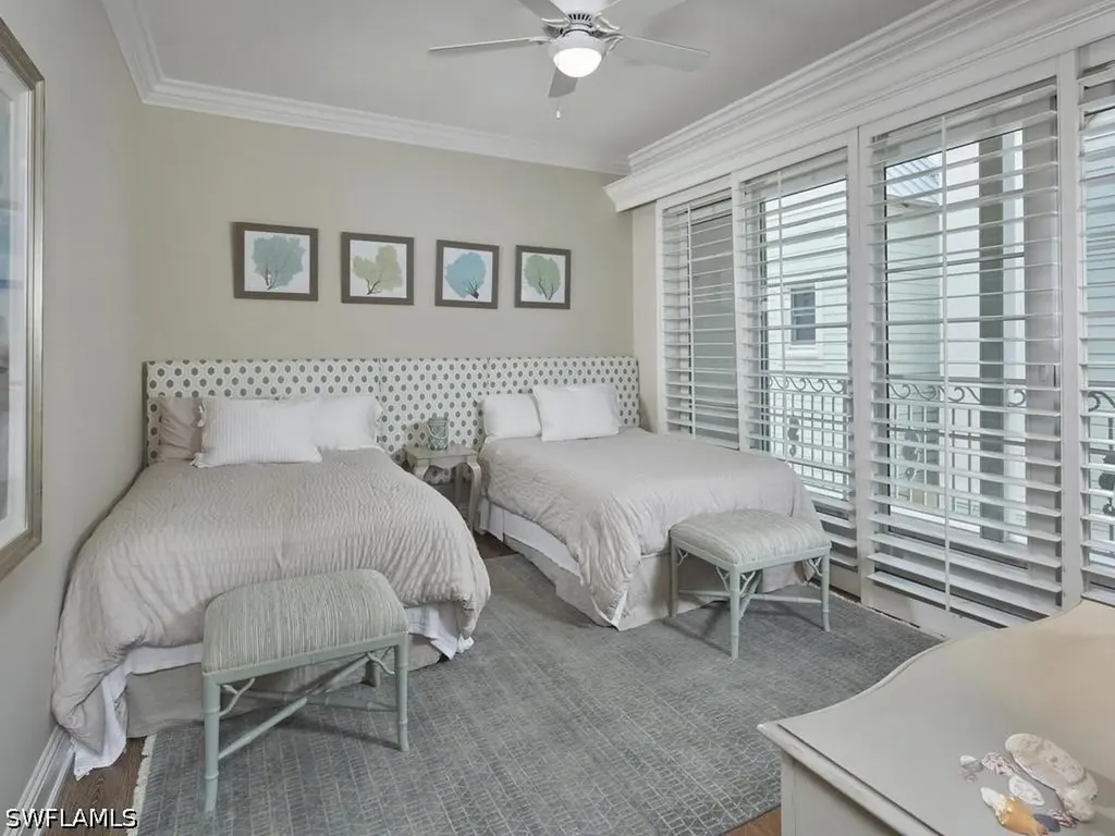 1001 10th Avenue S Naples FL 34102