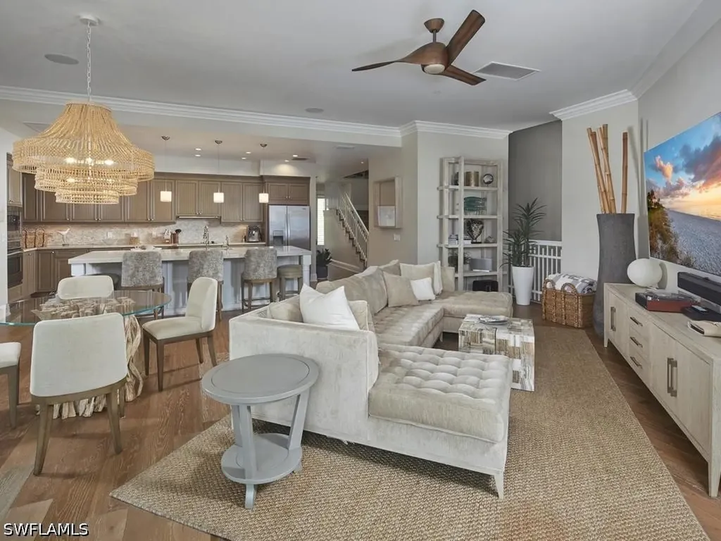 1001 10th Avenue S Naples FL 34102