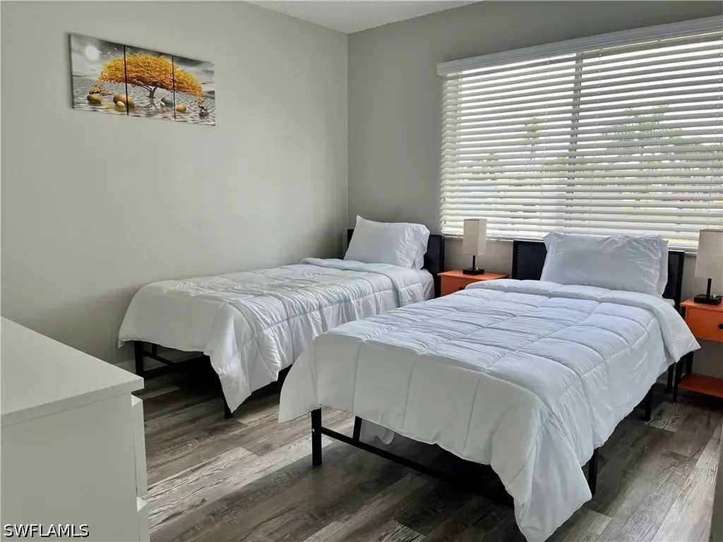 190 Palm Drive Naples FL 34112