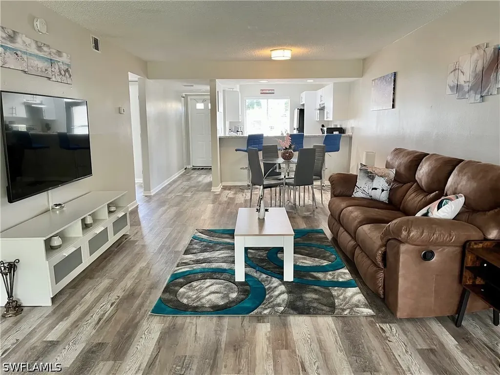 190 Palm Drive Naples FL 34112