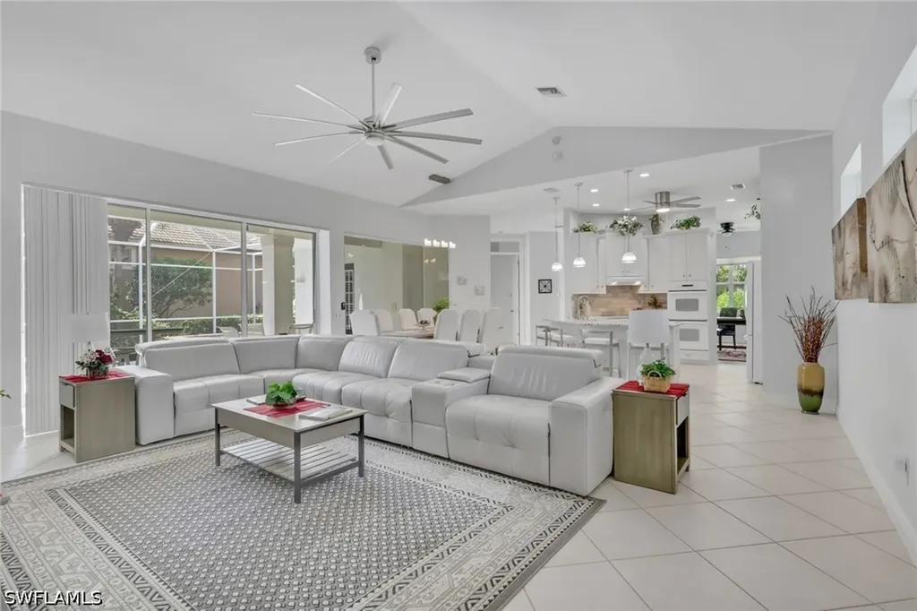 516 Eagle Creek Drive Naples FL 34113