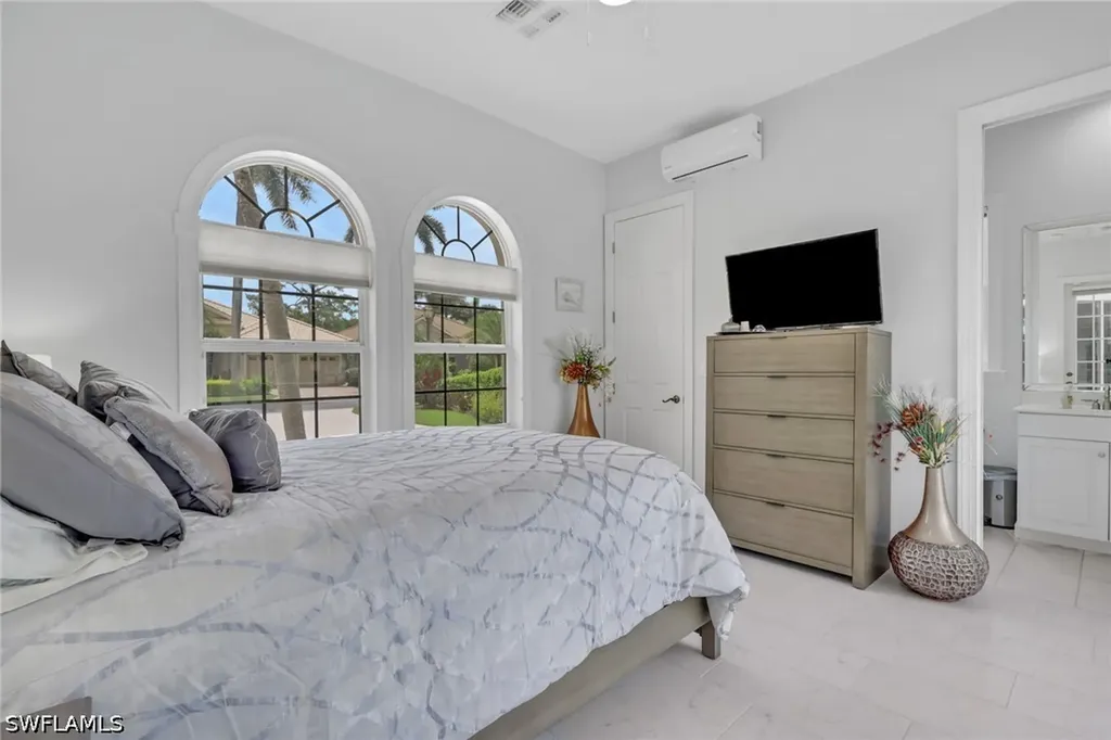516 Eagle Creek Drive Naples FL 34113