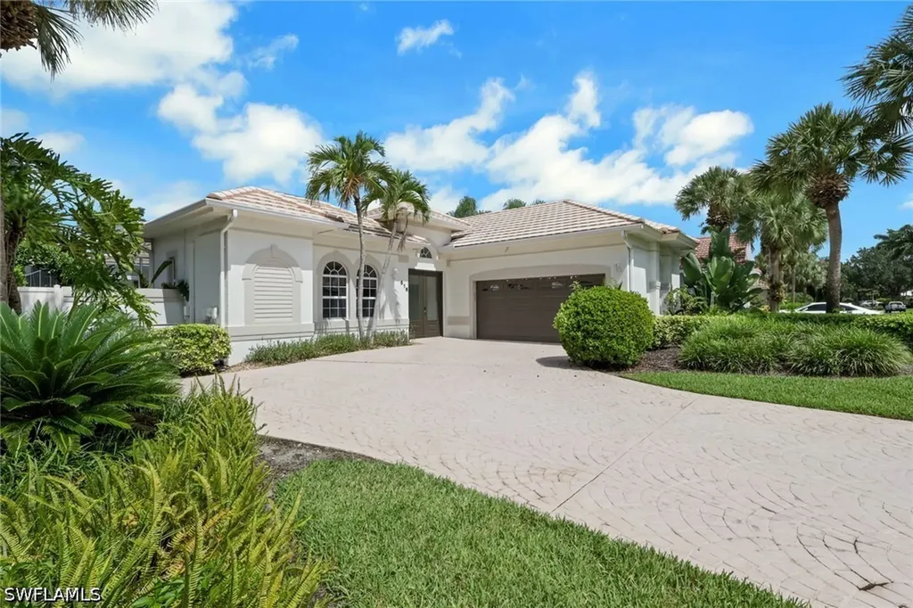 516 Eagle Creek Drive Naples FL 34113