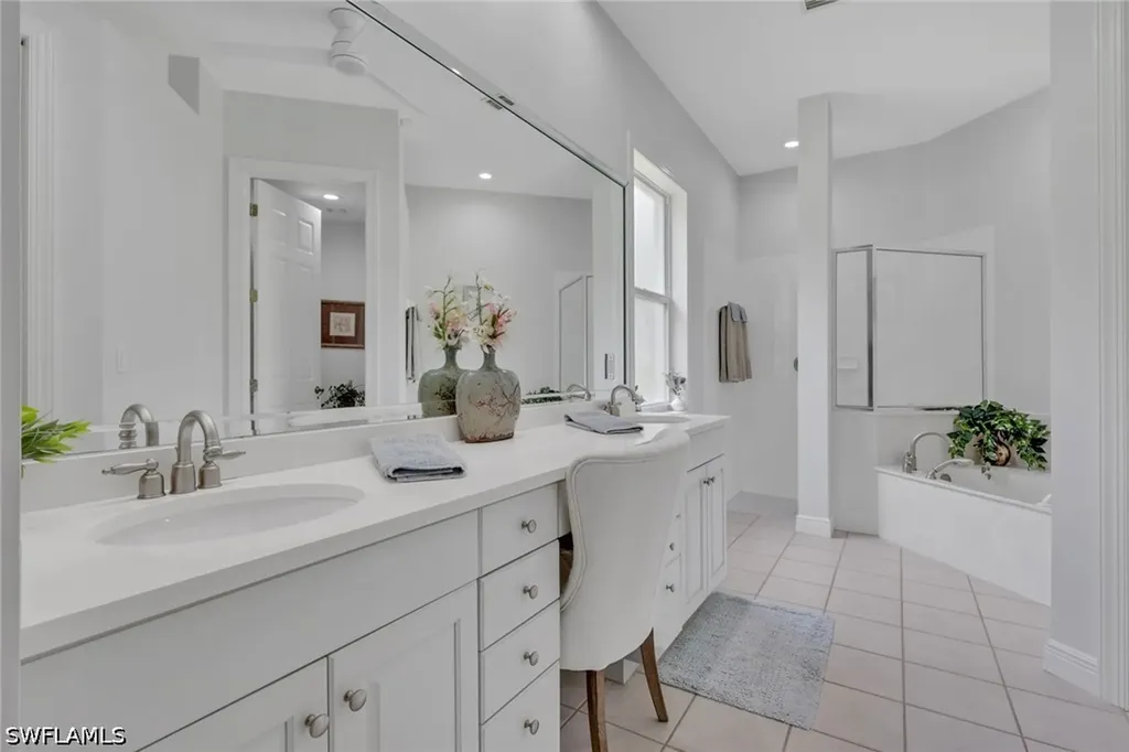 516 Eagle Creek Drive Naples FL 34113