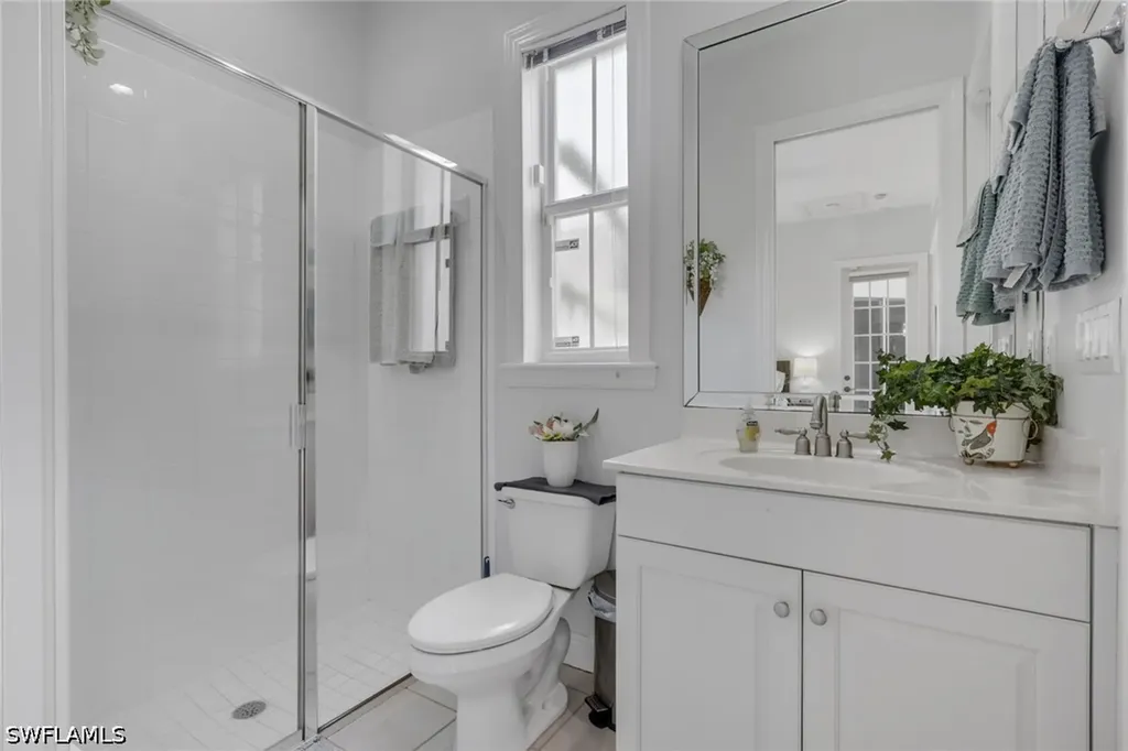 516 Eagle Creek Drive Naples FL 34113