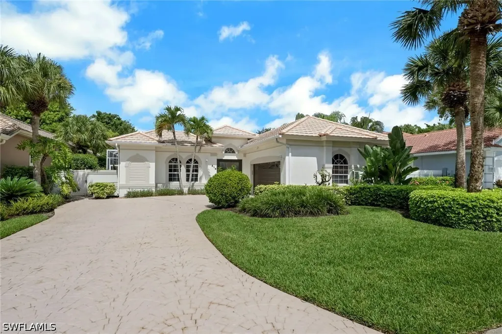 516 Eagle Creek Drive Naples FL 34113