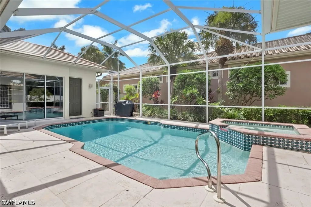 516 Eagle Creek Drive Naples FL 34113