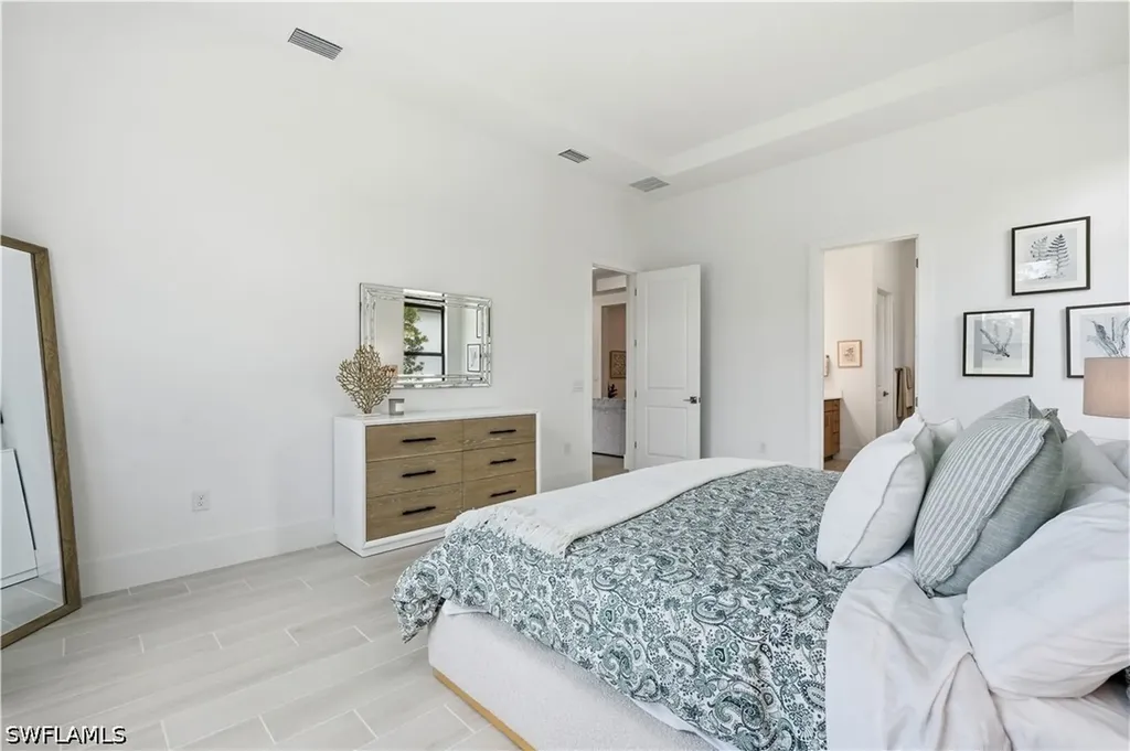 1825 Verada Court Naples FL 34120