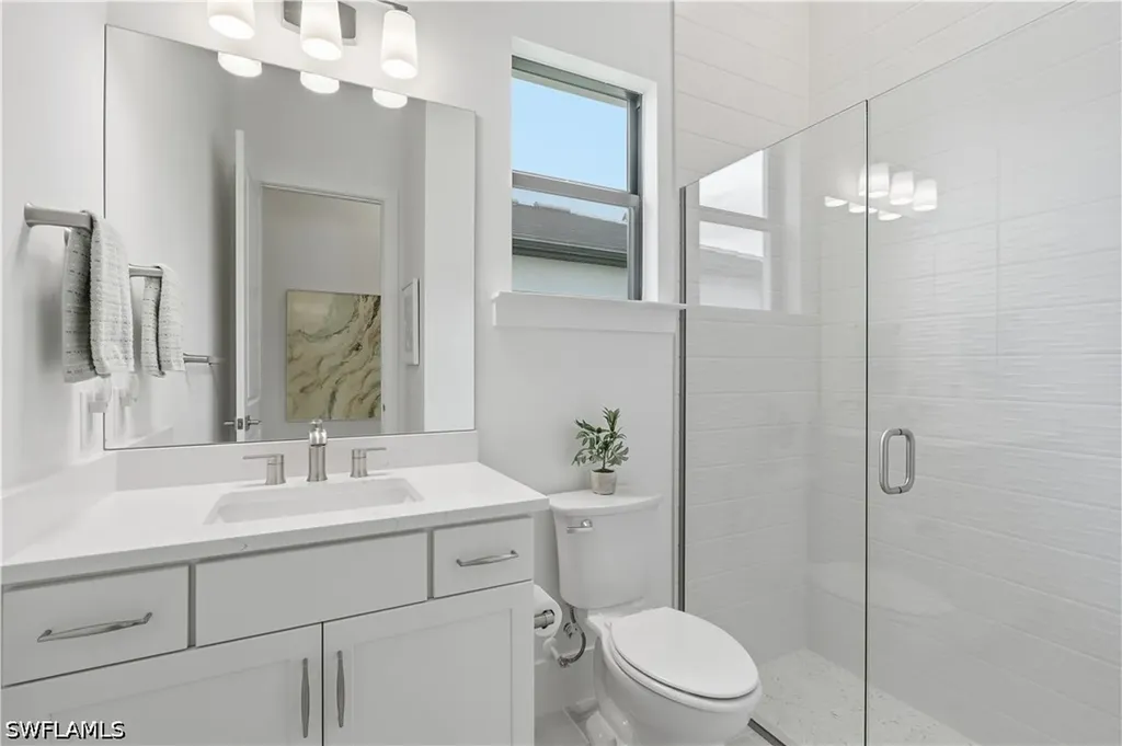 1825 Verada Court Naples FL 34120