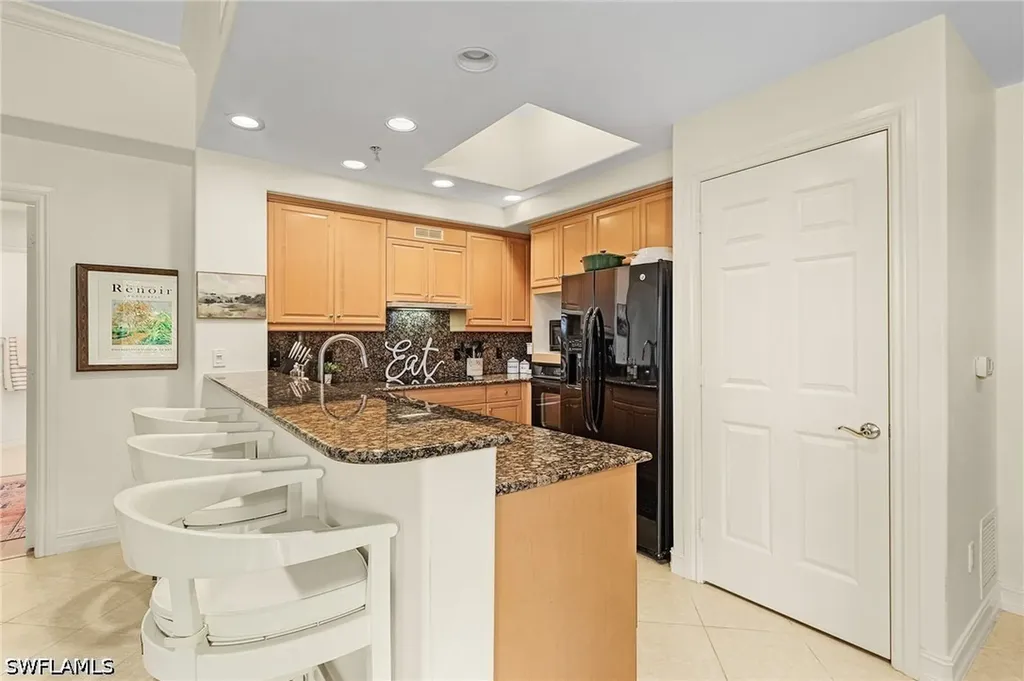 2728 Tiburon Boulevard E Naples FL 34109