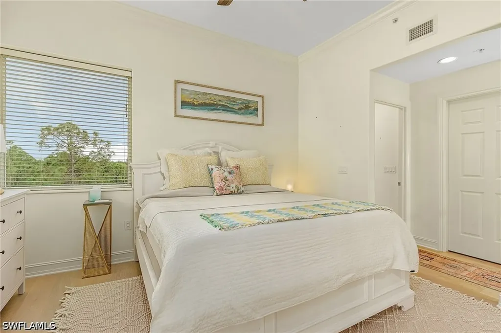 2728 Tiburon Boulevard E Naples FL 34109