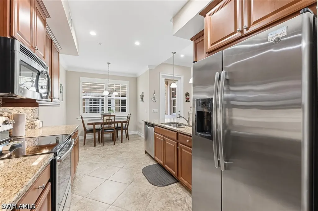 28000 Sosta Lane Bonita Springs FL 34135