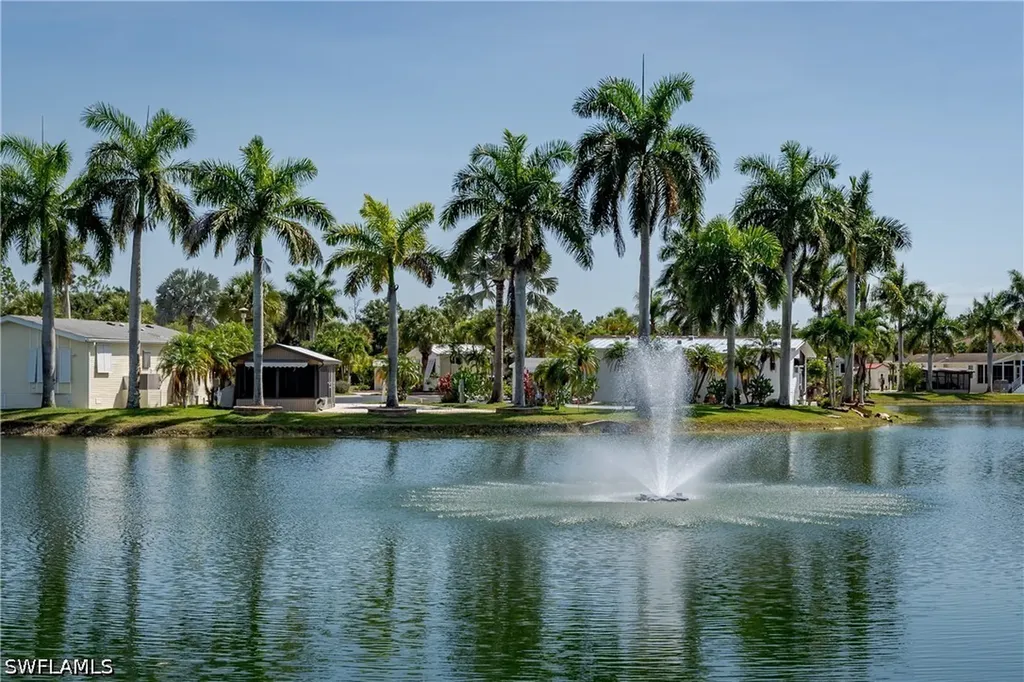 1146 Silver Lakes Boulevard Naples FL 34114