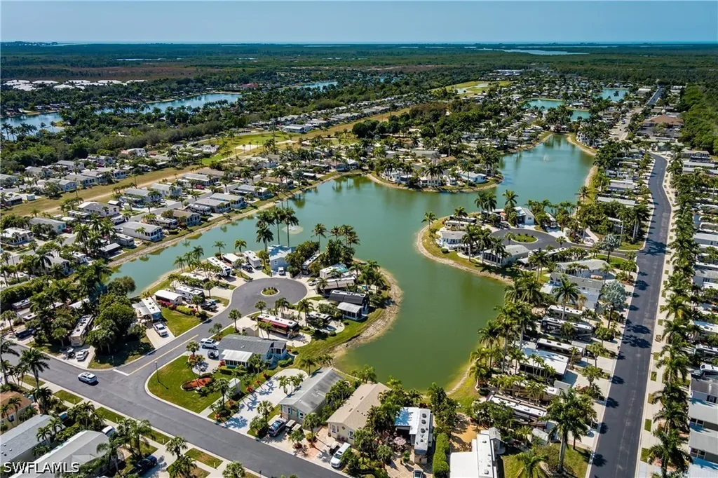 1146 Silver Lakes Boulevard Naples FL 34114