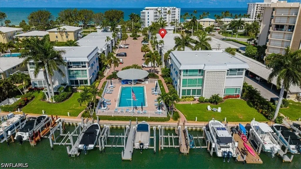 2100 Gulf Shore Boulevard N Naples FL 34102