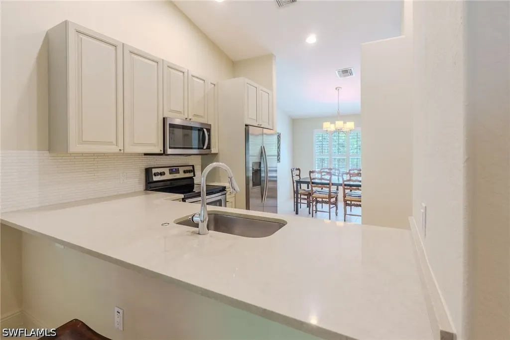 3510 Avion Woods Court Naples FL 34104