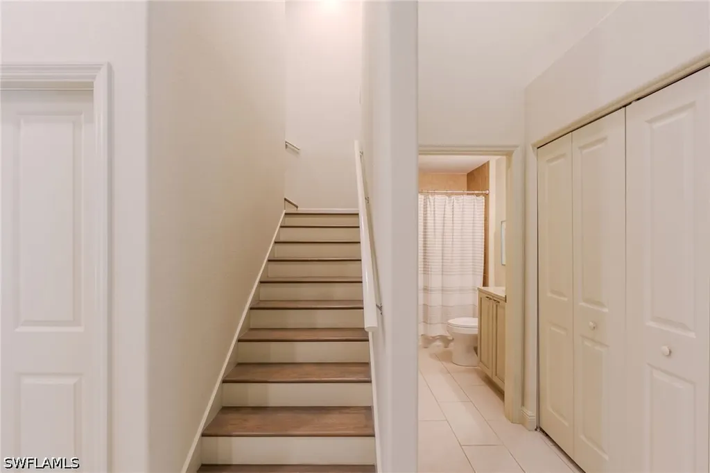 3510 Avion Woods Court Naples FL 34104