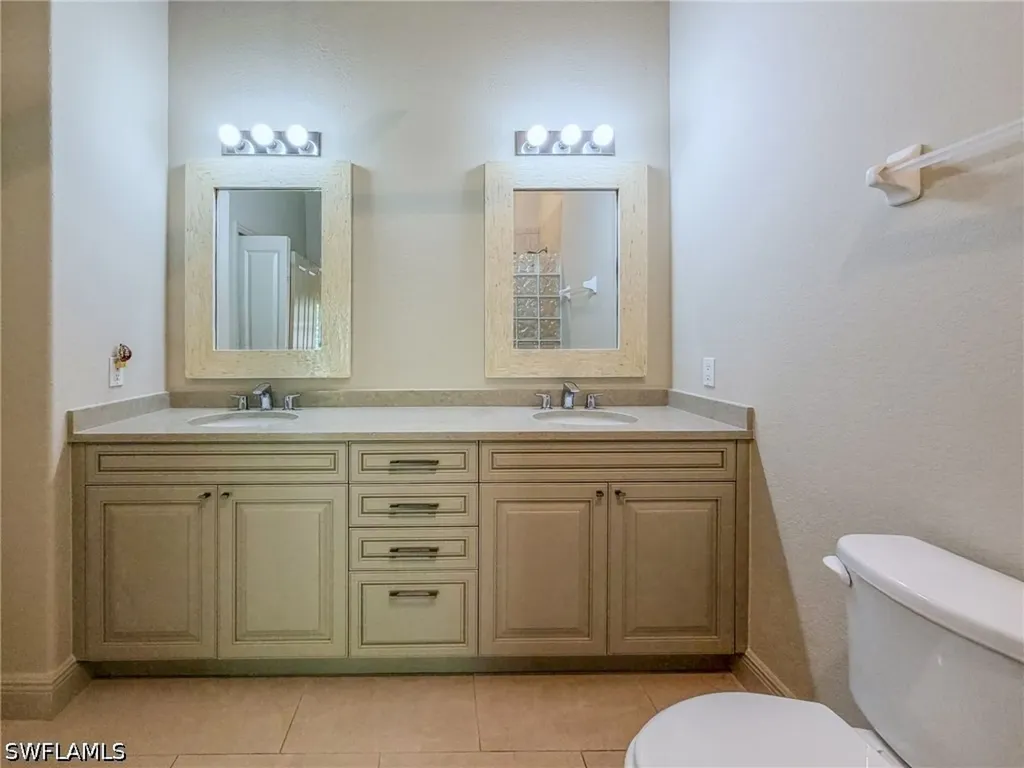 3510 Avion Woods Court Naples FL 34104