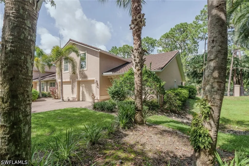 3510 Avion Woods Court Naples FL 34104