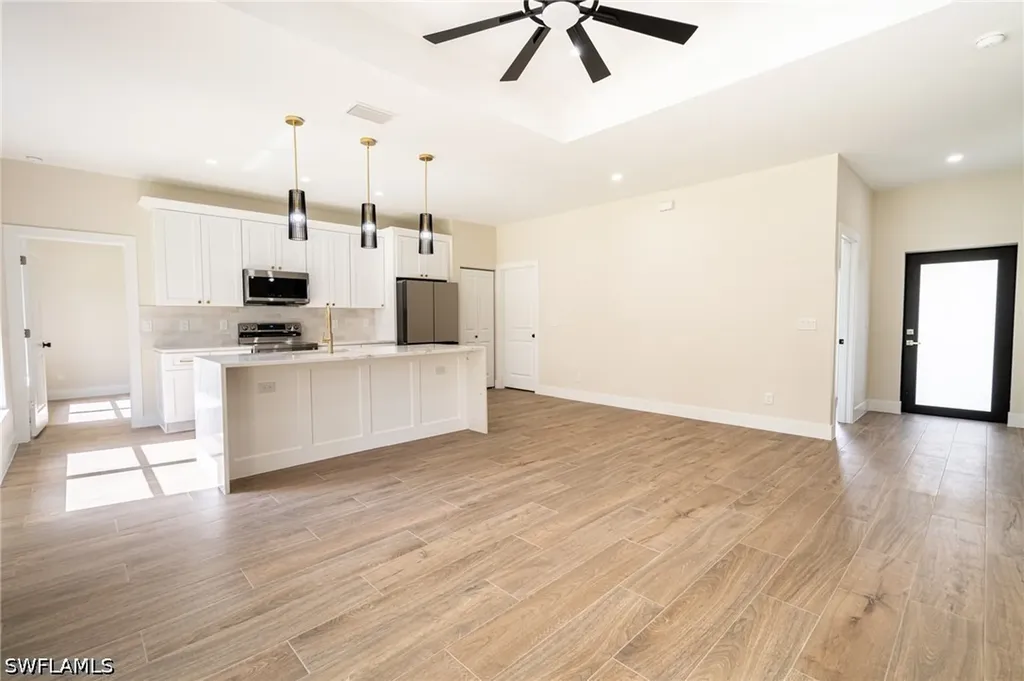 135 Mcarthur Boulevard Lehigh Acres FL 33974