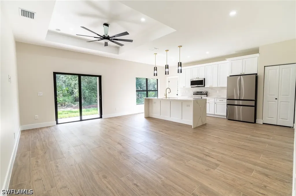 135 Mcarthur Boulevard Lehigh Acres FL 33974