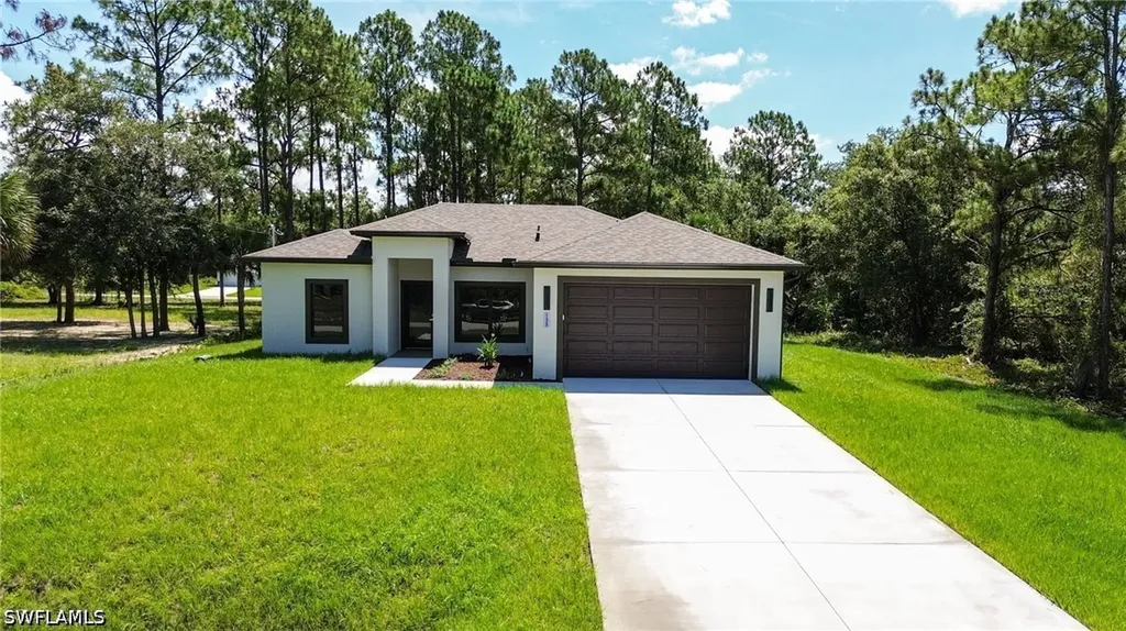 135 Mcarthur Boulevard Lehigh Acres FL 33974