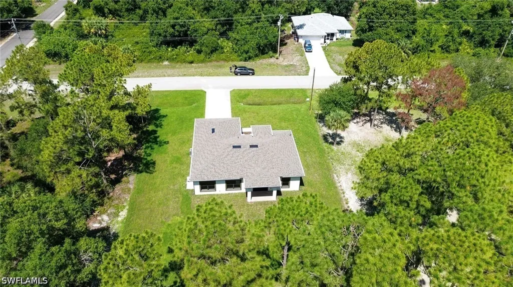 135 Mcarthur Boulevard Lehigh Acres FL 33974