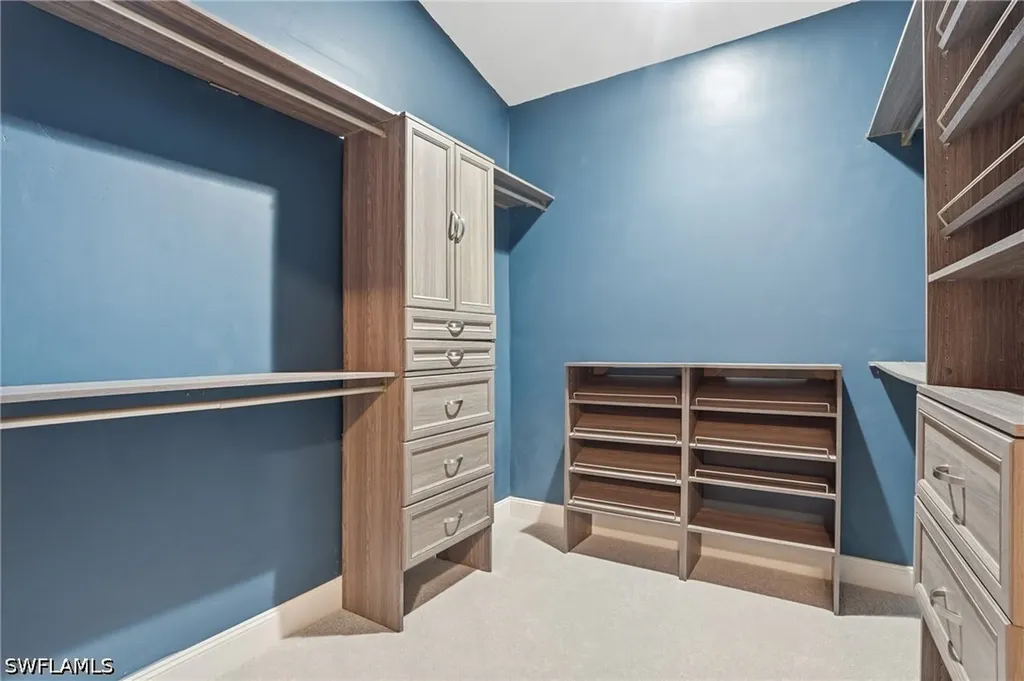 670 Lambton Lane Naples FL 34104
