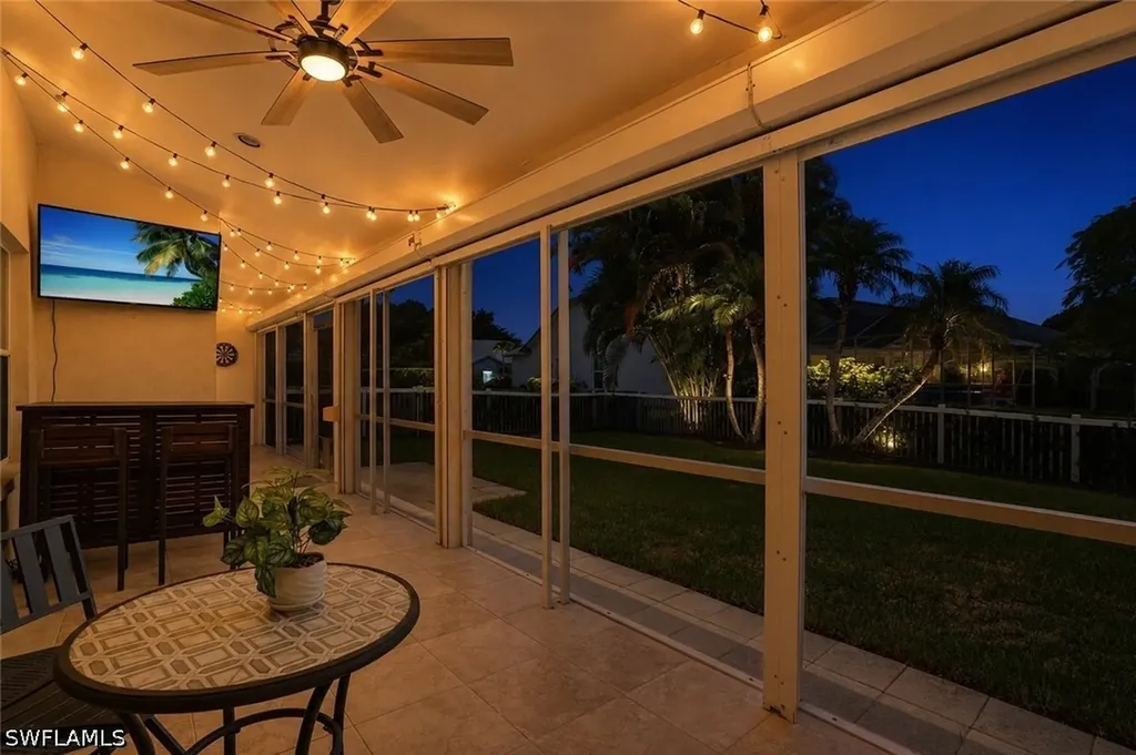 670 Lambton Lane Naples FL 34104