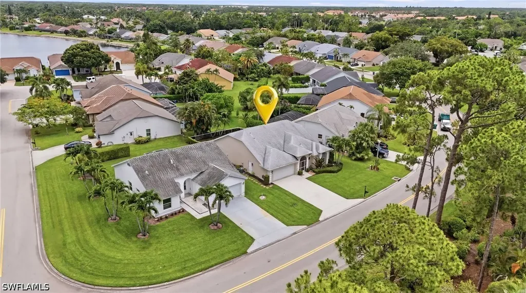 670 Lambton Lane Naples FL 34104