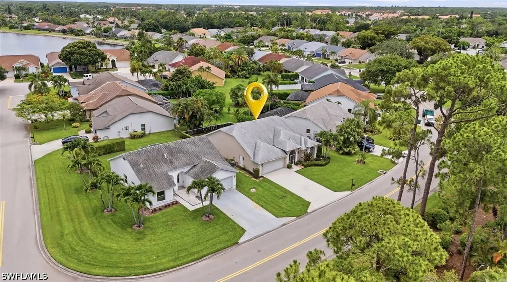 670 Lambton Lane Naples FL 34104