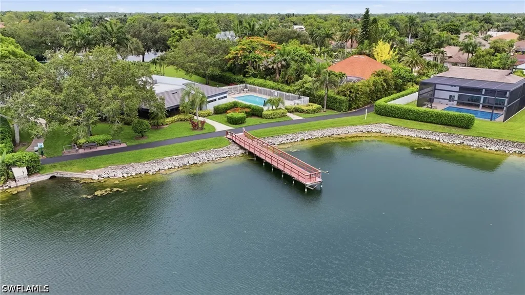 670 Lambton Lane Naples FL 34104
