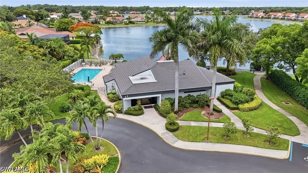 670 Lambton Lane Naples FL 34104