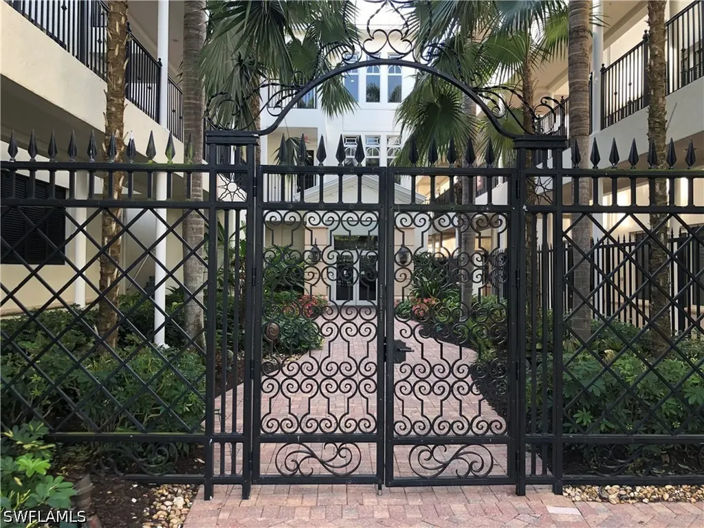 1400 Gulf Shore Boulevard N Naples FL 34102