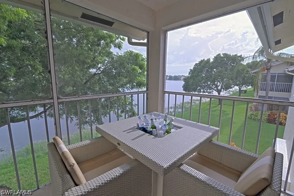 7778 Emerald Circle Naples FL 34109-0702