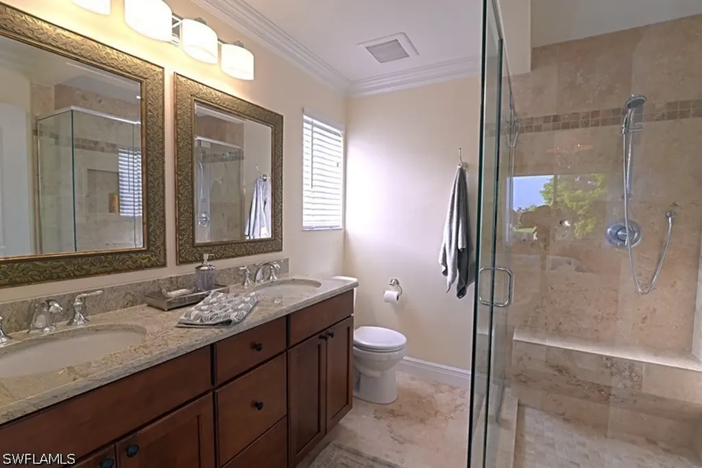 7778 Emerald Circle Naples FL 34109-0702