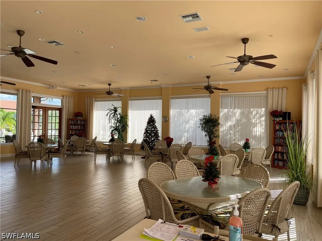 6590 Beach Resort Drive Naples FL 34114