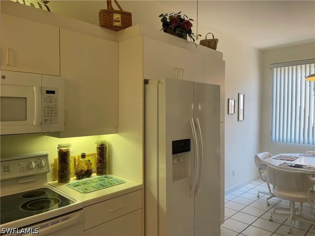 6590 Beach Resort Drive Naples FL 34114