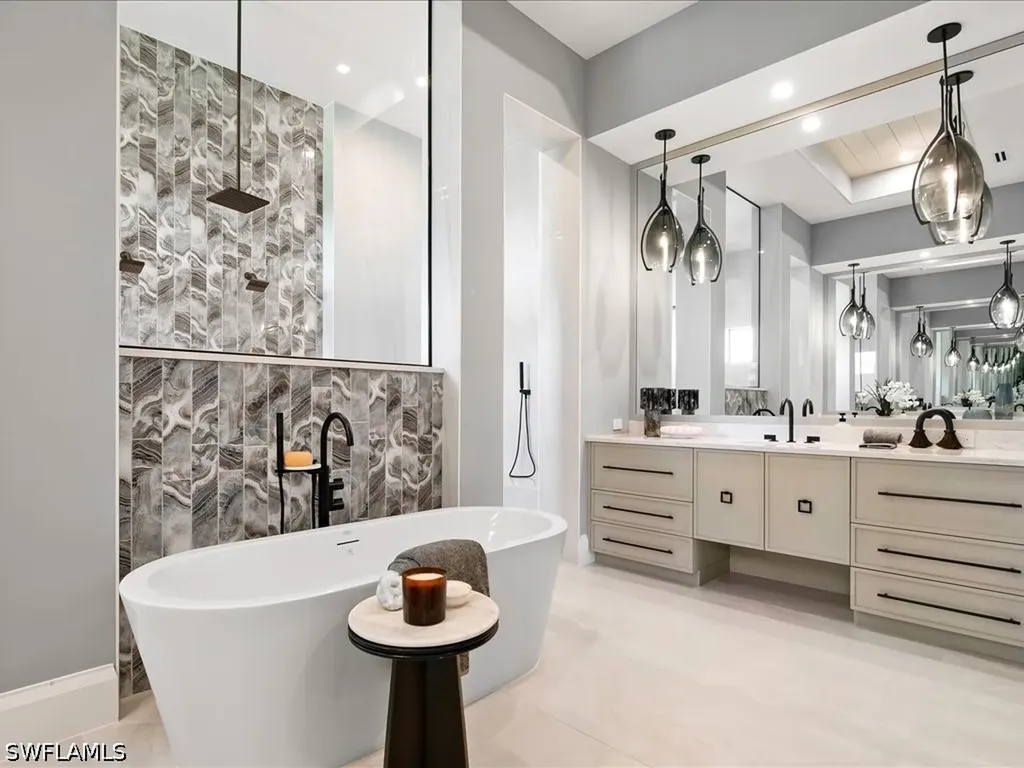 6446 Daniels Road Naples FL 34109