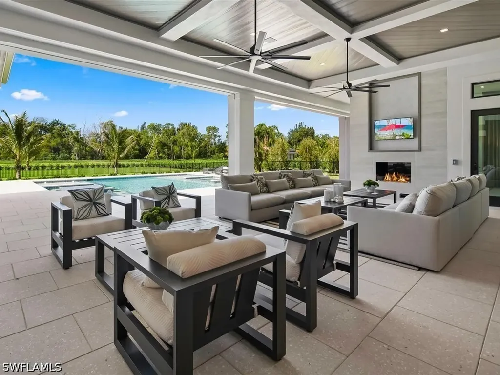 6446 Daniels Road Naples FL 34109
